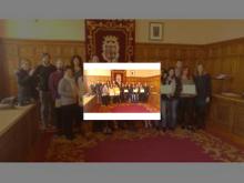 Imagen El Alcalde agradeció la implicación en la mejora de la imagen de la ciudad de todos los comercios participantes en el Concurso de Escaparates Navideños 