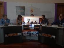 Imagen Los jóvenes conocerán al mejor DJ's de Castilla y León la víspera de San Antolín de la mano de Xavi Alfaro y Les Castizos en el Concurso Europa Baila 2017