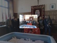 Imagen Jesusa Ibáñez, Julia Hierro y Paloma Inclán, agraciadas en el sorteo 'Un día entre 10.000 euros' organizado por Ayuntamiento y FECOPA