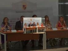 Imagen El Alcalde: “Palencia ama el español y quiere ser referente del aprendizaje de la lengua y cultura comunes dentro y fuera de nuestras fronteras”