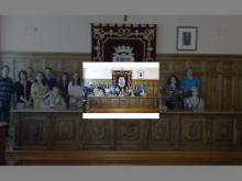 Imagen Un grupo de estudiantes procedentes de Virginia y de intercambio con el Colegio La Salle visitan el Ayuntamiento