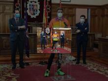 Imagen El Ayuntamiento aprueba por unanimidad el nombramiento de Óscar Husillos como Hijo Adoptivo de la ciudad