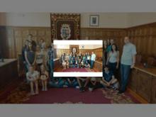 Imagen Alumnos de la localidad alemana de Leibniz visitan el Ayuntamiento de la capital