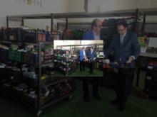 Imagen El Alcalde de Palencia inauguró la nueva nave de la Asociación Benéfica Virgen de la Soledad